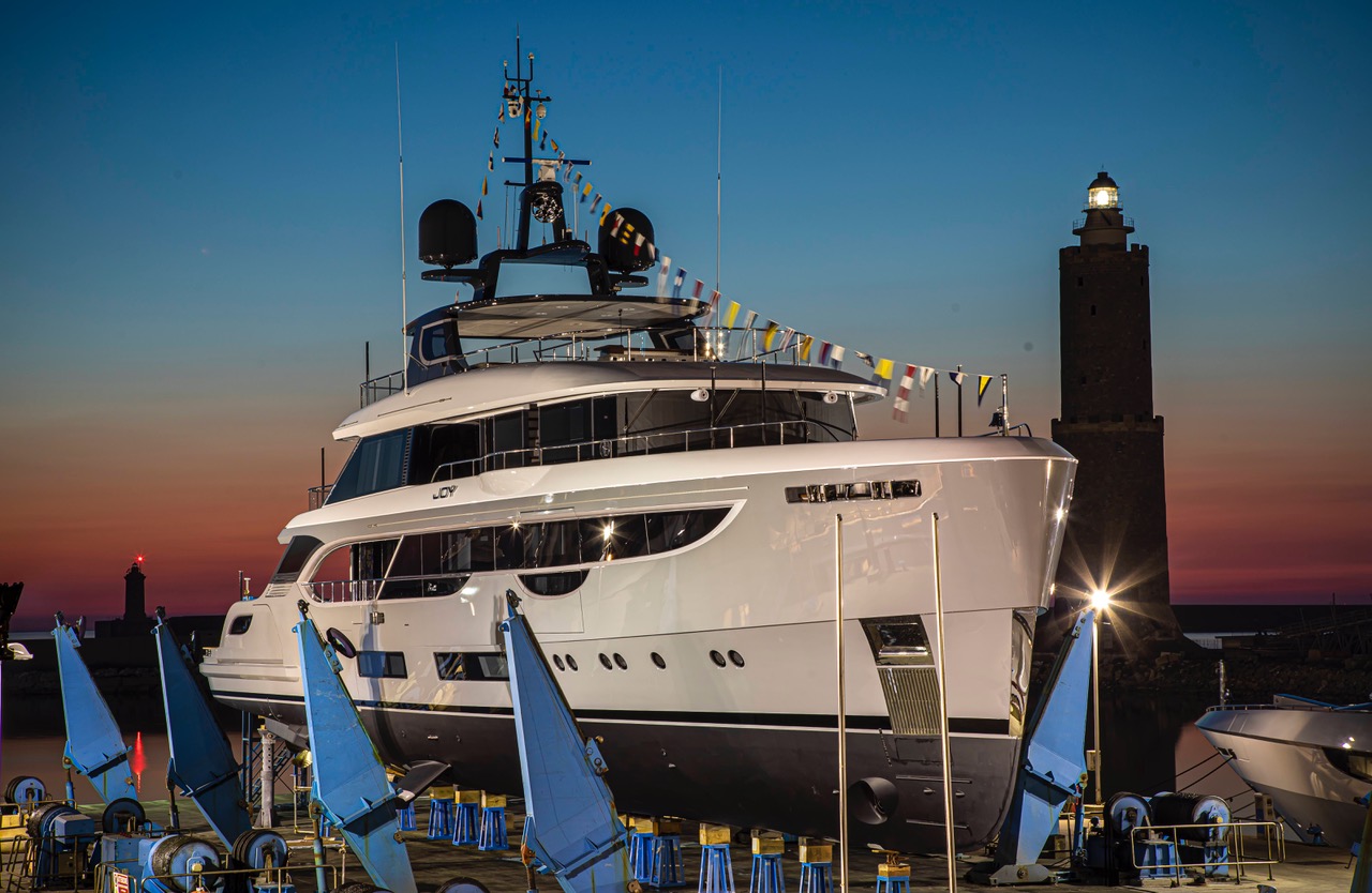 Yacht JOY, CHARTERWORLD Luxury Superyacht Charters